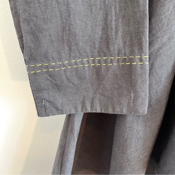 NWOT cotton button down top - Picture 3 of 9